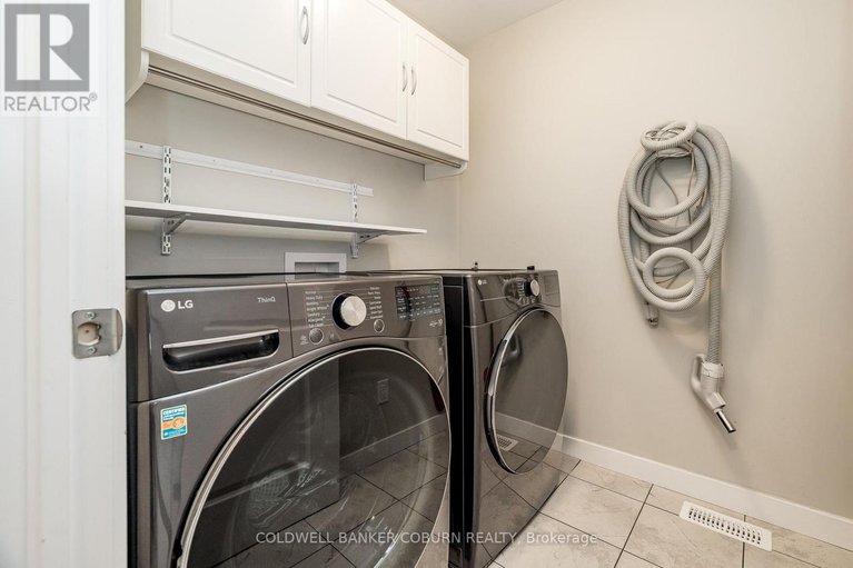 28928057/161-jardiniere-street/remainder-of-stittsville-area/ottawa/ontario/K2S2K1_41