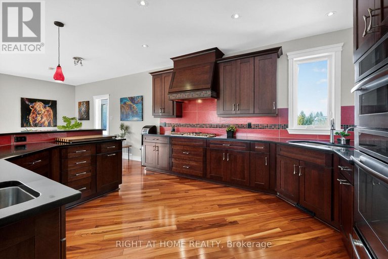 29387963/1641-bearhill-road/huntley-ward-north-west/ottawa/ontario/K0A1L0_16