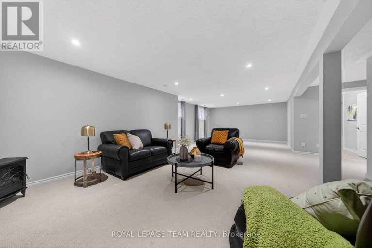 29680276/324-long-acres-street/bridlewood/ottawa/ontario/K2M0H4_42