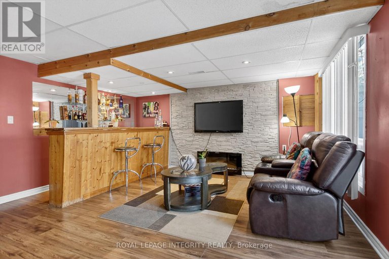 29313880/13-2415-southvale-crescent/sheffield-glenindustrial-park/ottawa/ontario/K1B4T9_39