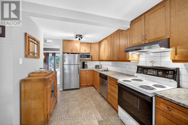 29002316/7986-decarie-drive/orleans-wood/ottawa/ontario/K1C2C4_10