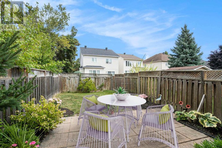28847386/43-roblyn-way/barrhaven-east/ottawa/ontario/K2G5Z5_20