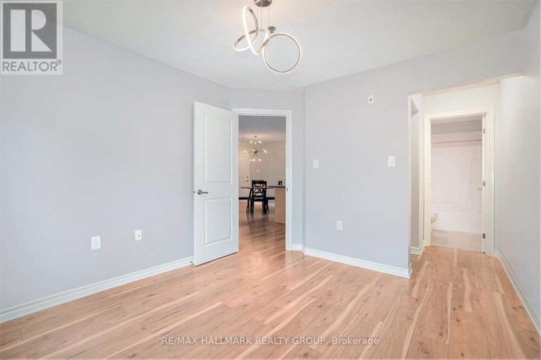 28427466/211-151-potts-private/notting-hillsummerside/ottawa/ontario/K4A0V7_15