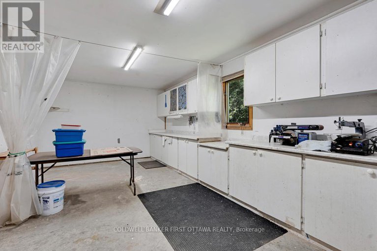 28814220/1556-drummond-conc-10a/drummond-n-elmsley-drummond-twp/drummondnorth-elmsley/ontario/K0G1K0_30