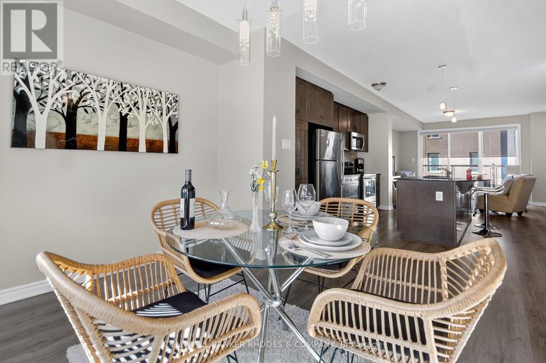 28991192/815-mikinak-road/cfb-rockcliffe-and-area/ottawa/ontario/K1K4Z9_18