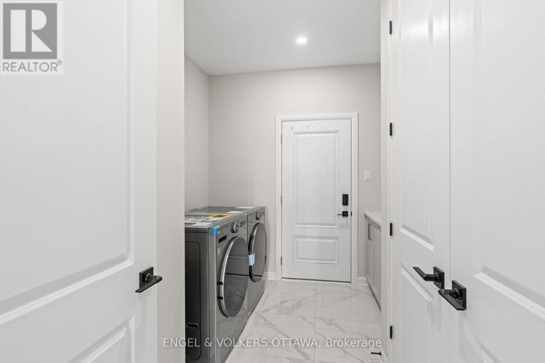 28326544/119-darleux-place/mahogany-community/ottawa/ontario/K4M0M7_14