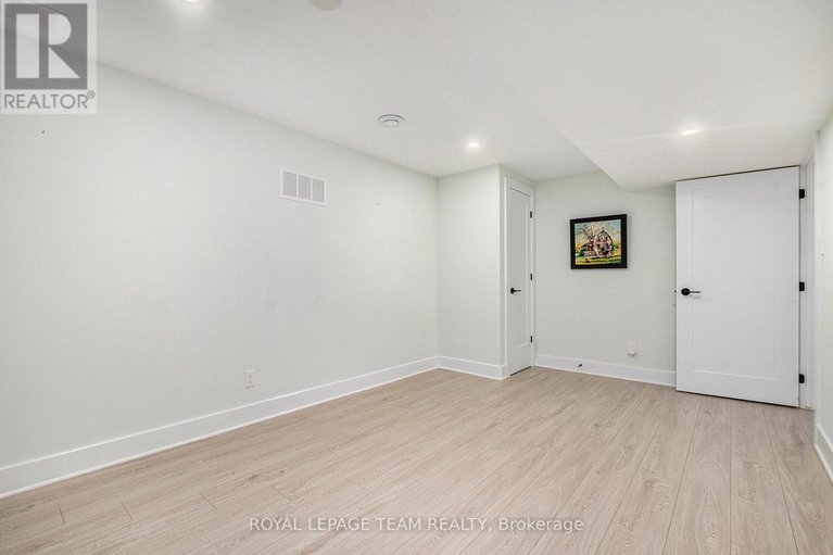 28536518/101-brookberry-crescent/north-grenville-twp-kemptville-south/north-grenville/ontario/K0G1J0_26
