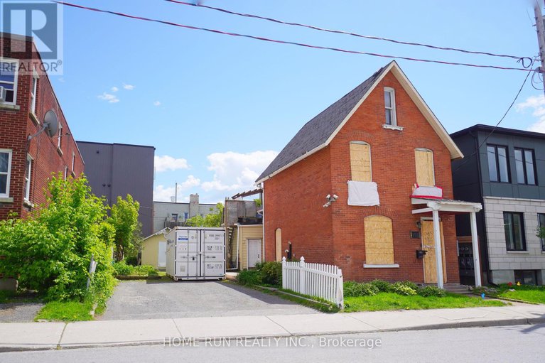 28556668/402-arlington-avenue/west-centre-town/ottawa/ontario/K1R6Z6_4