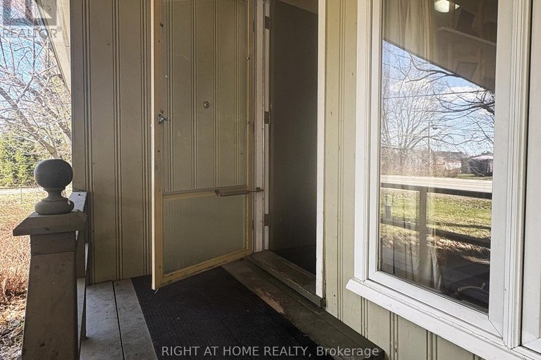 29659131/793-river-road/riverside-southgloucester-glen/ottawa/ontario/K4M0T9_8