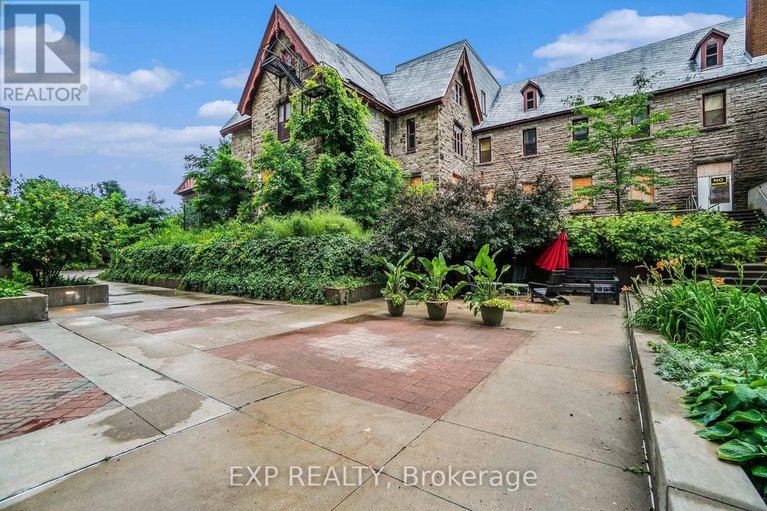 29332289/410-108-richmond-road/westborohampton-park/ottawa/ontario/K1Z0B3_24