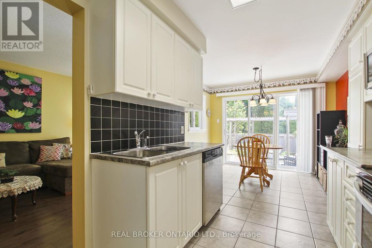 28429384/193-deercroft-avenue/longfields/ottawa/ontario/K2J5J4_11