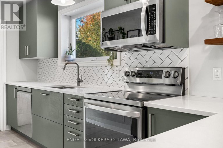 29372834/1270-cheverton-avenue/alta-vista/ottawa/ontario/K1H7P6_13