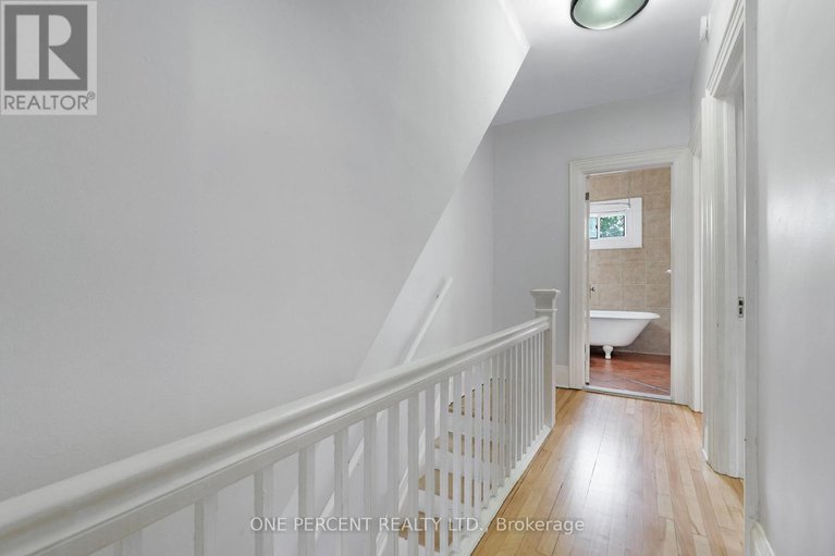 28348247/165-hawthorne-avenue/ottawa-east/ottawa/ontario/K1S0B2_17
