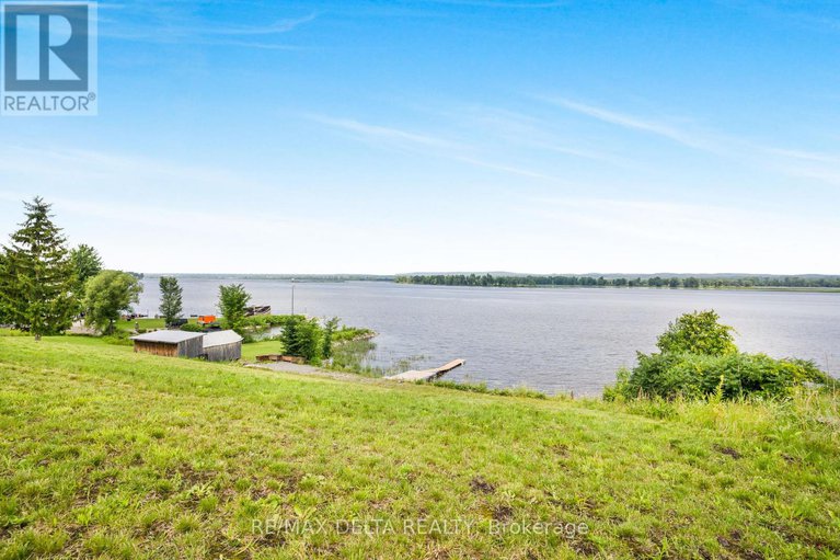 28019421/3815-old-highway-17-road/clarencerockland-twp/clarence-rockland/ontario/K4K1W2_48