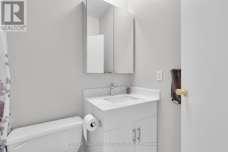 28542940/104-475-laurier-avenue-w/ottawa-centre/ottawa/ontario/K1R7X1_23