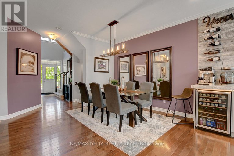 28863852/1916-montmere-avenue/notting-hillsummerside/ottawa/ontario/K4A0E7_6