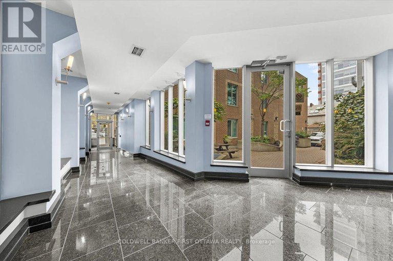 28984789/1108-134-york-street/lower-townbyward-market/ottawa/ontario/K1N1K8_31
