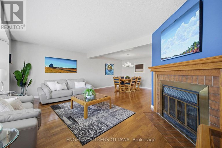 29641175/17-durbin-court/katimavik/ottawa/ontario/K2L3T7_9