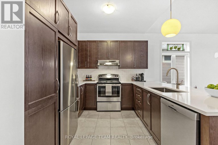 29015594/248-shinny-avenue/emerald-meadowstrailwest/ottawa/ontario/K2V0B9_8