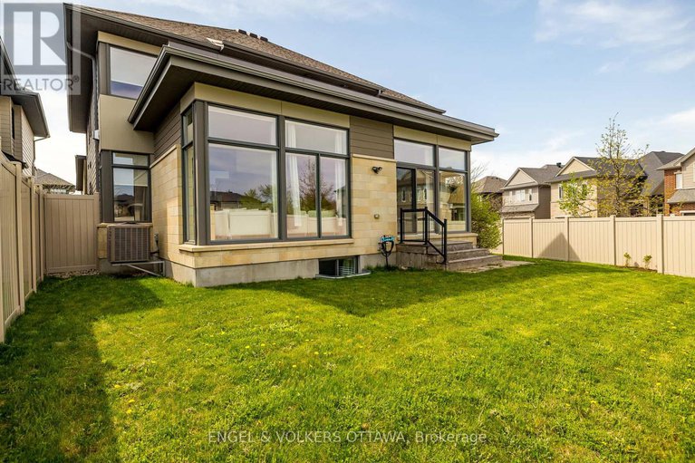 28516830/300-long-acres-street/bridlewood/ottawa/ontario/K2M0H1_49