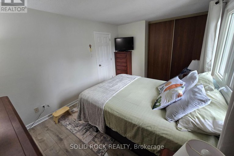 28510930/9-740-morin-street-n/castle-heights/ottawa/ontario/K1K3G9_30