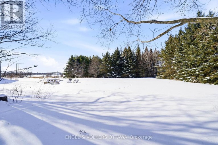 29565912/14120-county-road-13/north-stormont-finch-twp/north-stormont/ontario/K0A1R0_37