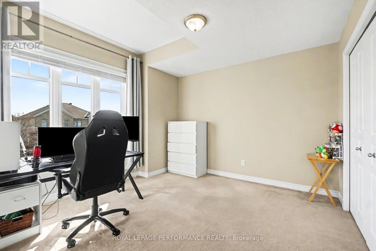 29633975/1828-mickelberry-crescent/notting-hillsummerside/ottawa/ontario/K4A0P2_34