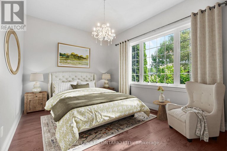 28883493/525-tullamore-street/riverside-south/ottawa/ontario/K1X0A2_28