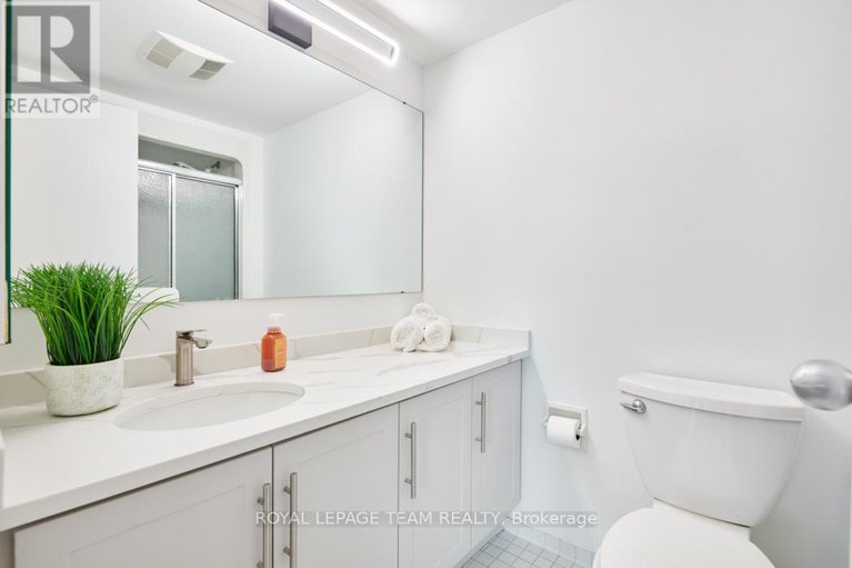 28601231/904-2871-richmond-road/britannia-heights/ottawa/ontario/K2B8M5_14