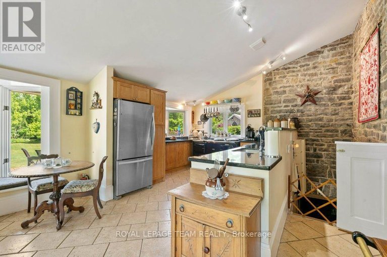 29034865/10095-shaw-road/north-dundas-mountain-twp/north-dundas/ontario/K0E1S0_11