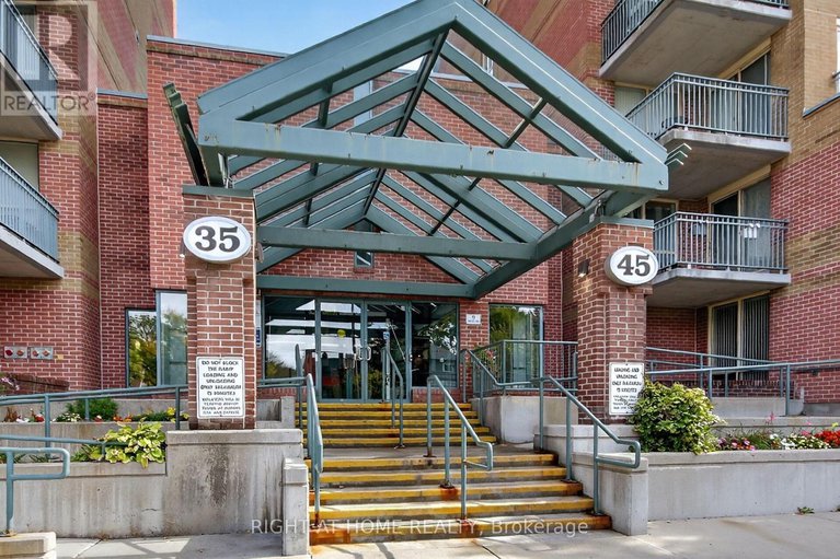 28920985/811-35-holland-avenue/ottawa-west/ottawa/ontario/K1Y4S2_1