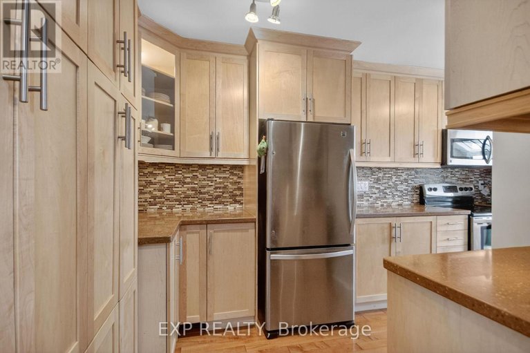 29536083/43-hummingbird-crescent/cedargrovefraserdale/ottawa/ontario/K2J3A5_6