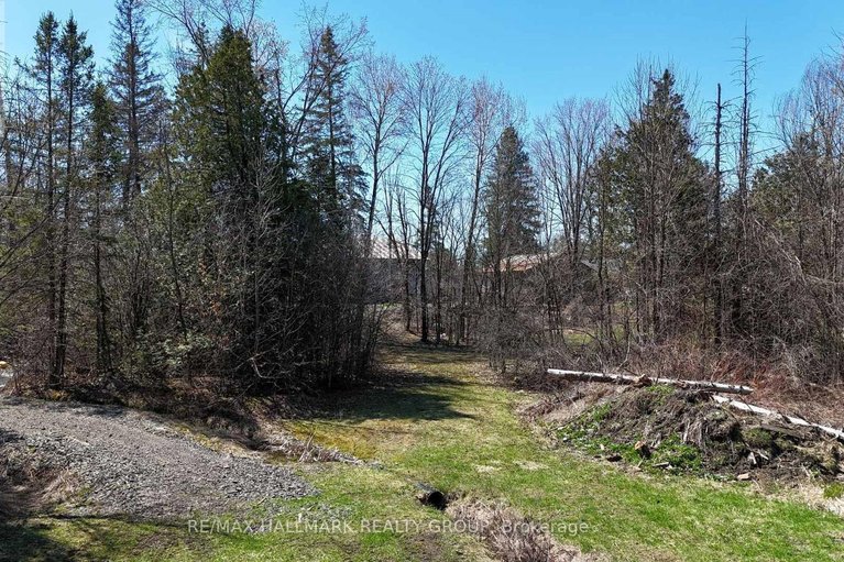 29673658/4318-stonecrest-road/woodlawnmaclarens-landingkilmaurs/ottawa/ontario/K0A3M0_30