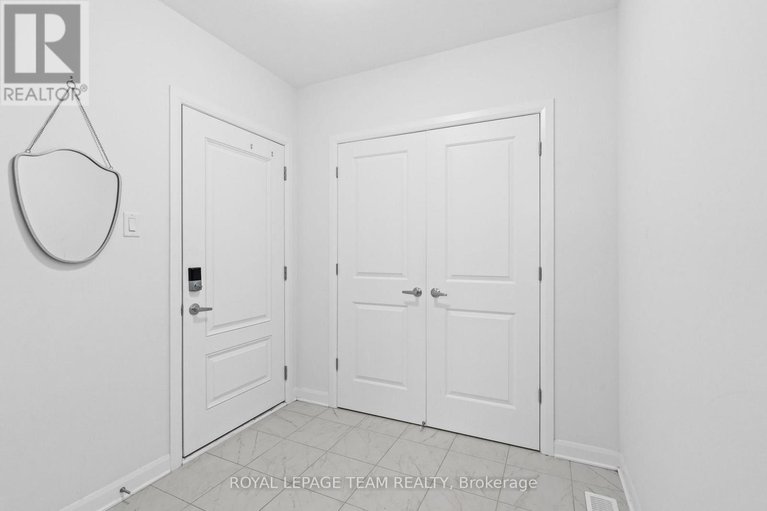 28514431/511-anchor-circle/mahogany-community/ottawa/ontario/K4M0X5_24