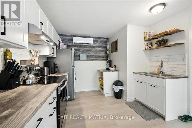 28692908/3333-white-spruce-street/osgoode/ottawa/ontario/K0A2W0_22