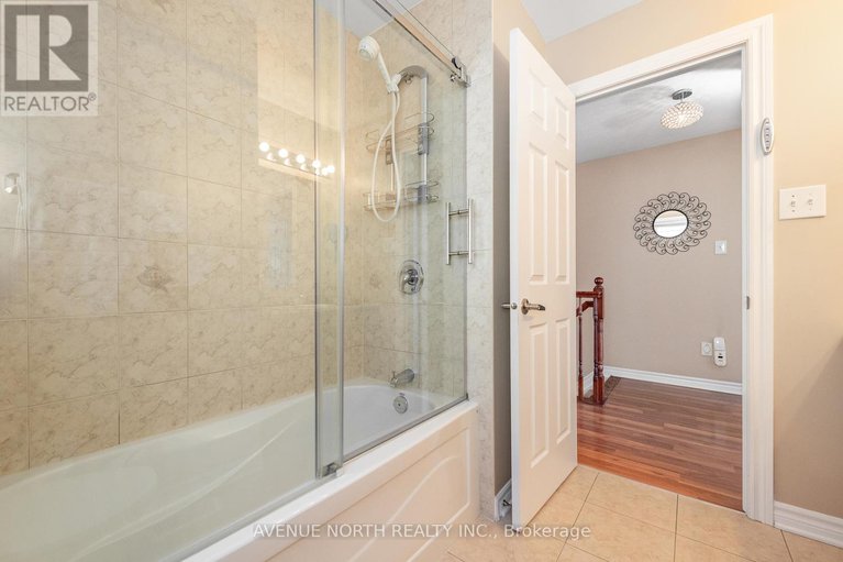 28767576/3560-cambrian-road/half-moon-bay/ottawa/ontario/K2J0T6_25