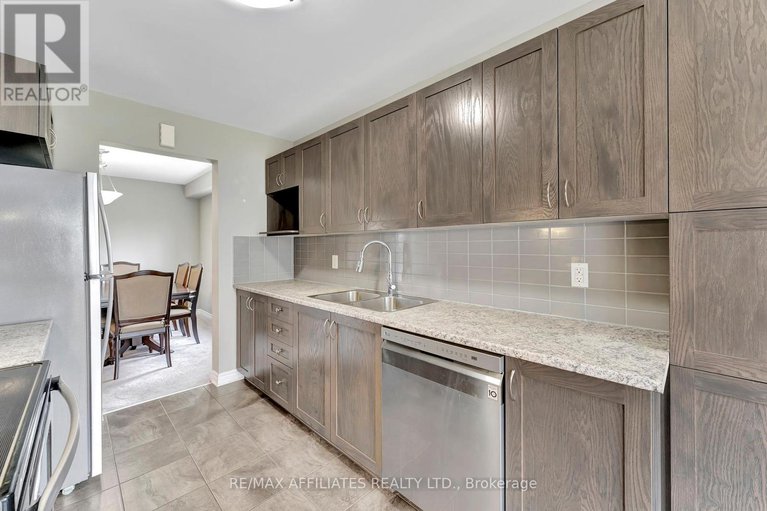 28562924/625-trigoria-crescent/avalon-west/ottawa/ontario/K4A1B1_19