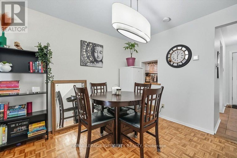 28959855/6420-bilberry-drive/orleans-wood/ottawa/ontario/K1C4P3_8