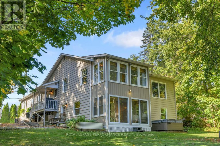 28930470/5583-manotick-main-street/manotick-village-manotick-estates/ottawa/ontario/K4M1A9_38