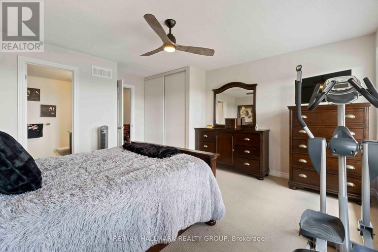 28641844/14-1124-docteur-corbeil-boulevard/town-of-rockland/clarence-rockland/ontario/K4K0G9_38