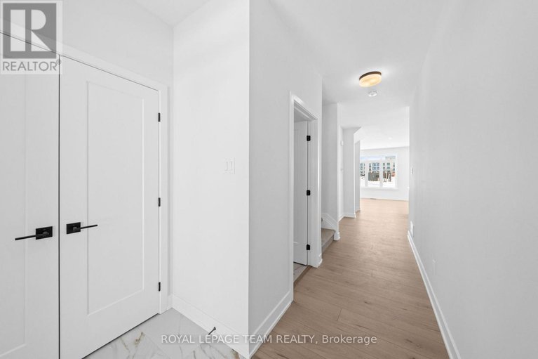 29368804/1020-moore-street/brockville/brockville/ontario/K6V0H2_5