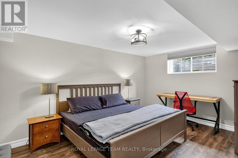 28888061/128-chenoa-way/stonebridge/ottawa/ontario/K2J0M2_33