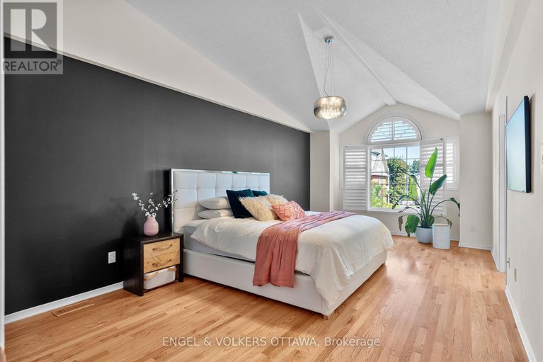 28880746/287-meilleur-private/vanier/ottawa/ontario/K1L0A2_14