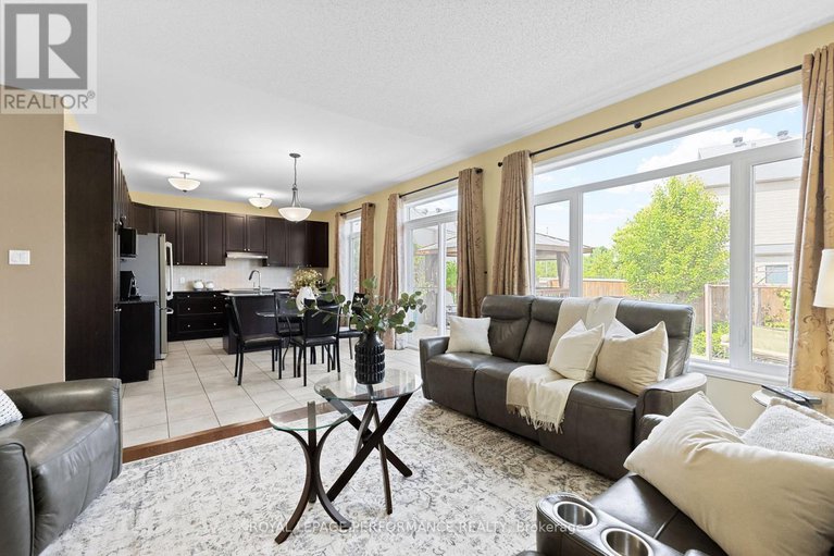 28618074/372-antigonish-avenue/springridgeeast-village/ottawa/ontario/K4A0T9_10