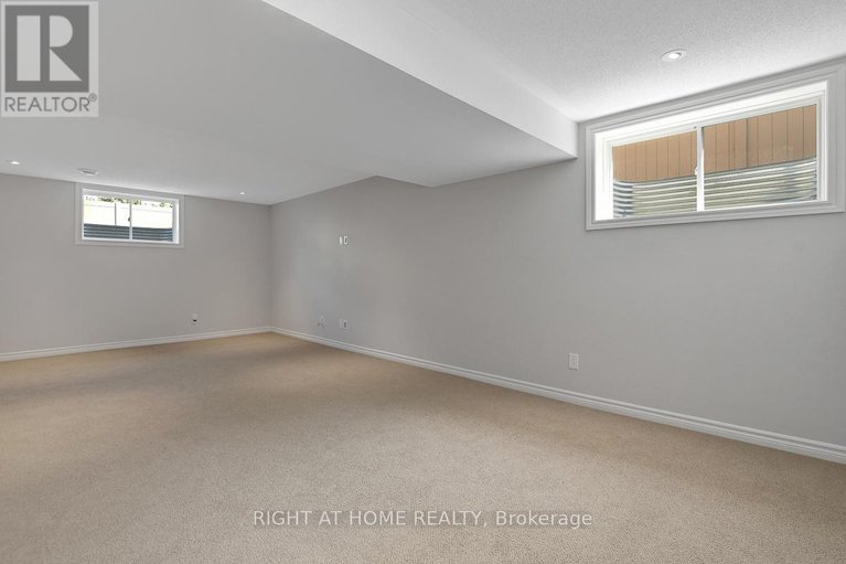 28703560/510-summerhill-street/riverside-southgloucester-glen/ottawa/ontario/K4M0B4_42