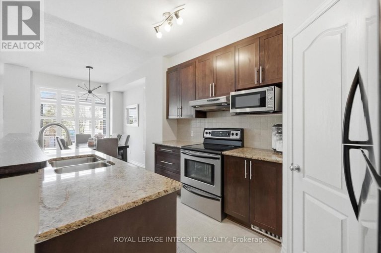 29600487/418-rochefort-circle/avalon-west/ottawa/ontario/K4A0M8_6