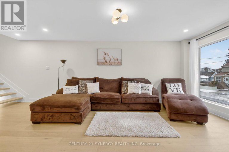 29204630/116-king-george-street/overbrookcastle-heights/ottawa/ontario/K1K1V3_5