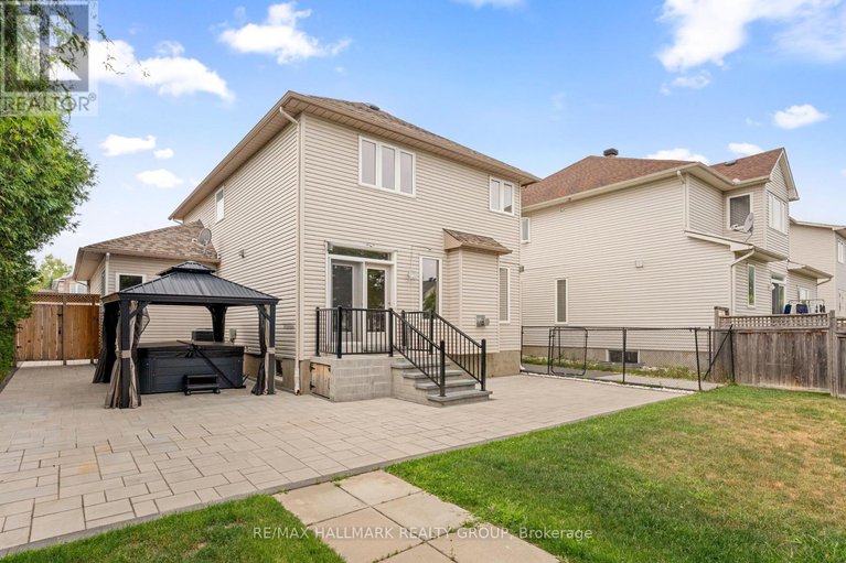 28760262/41-smoketree-crescent-e/stittsville-north/ottawa/ontario/K2S2B8_41
