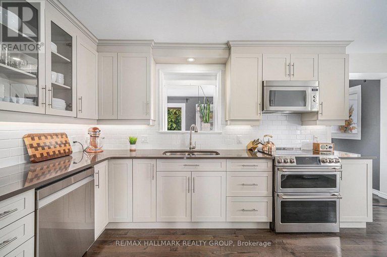 28972487/921-wingate-drive/elmvale-acresurbandale/ottawa/ontario/K1G1S6_10