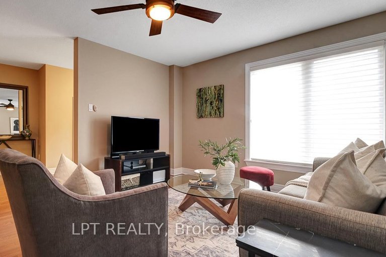 29614830/176-lanark-avenue/westboro-north/ottawa/ontario/K1Z1E5_44